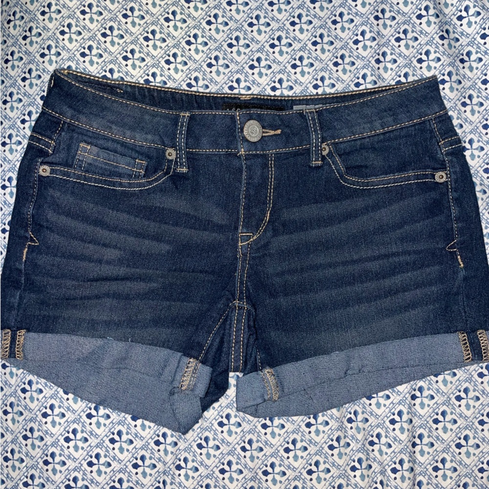 Aeropostale Midi Shorts Size: 0